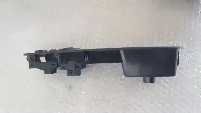 Peça sobressalente para automóvel em segunda mão botão / interruptor elevador vidro dianteiro esquerdo por lancia ypsilon (402) 1.2 cat referências oem iam 735531345  