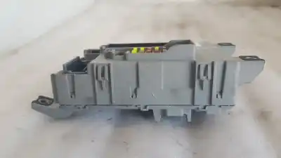 Pezzo di ricambio per auto di seconda mano scatola relè/fusibili per lancia ypsilon (402) 1.2 cat riferimenti oem iam 00519849850  