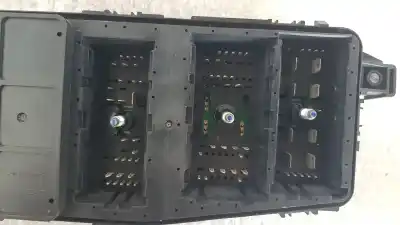 Peça sobressalente para automóvel em segunda mão caixa de fusíveis e relés por kia carnival 2.9 crdi cat referências oem iam 919504d050  