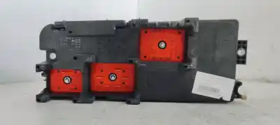 Peça sobressalente para automóvel em segunda mão caixa de fusíveis e relés por opel vectra c berlina club referências oem iam 13144709