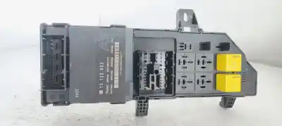 Peça sobressalente para automóvel em segunda mão caixa de fusíveis e relés por opel vectra c berlina club referências oem iam 13120953