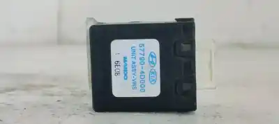 Peça sobressalente para automóvel em segunda mão módulo eletrônico por kia carnival 2.9 crdi cat referências oem iam 577904d000