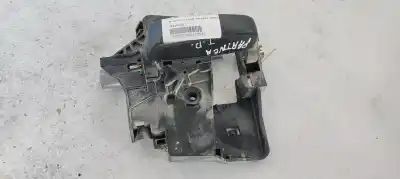 Second-hand car spare part interior right rear handle for peugeot partner combispace (5f) 1.6 hdi 90 oem iam references 9682100677   Second-hand car spare part interior right rear handle for peugeot partner combispace (5f) 1.6 hdi 90 oem iam references 9682100677