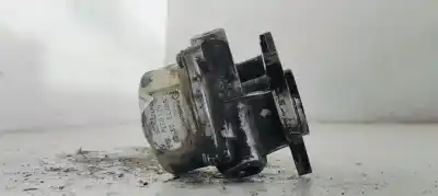 Peça sobressalente para automóvel em segunda mão Depressor De Travões / Bomba De Vácuo por RENAULT CLIO III Confort Dynamique Referências OEM IAM 8200577807  