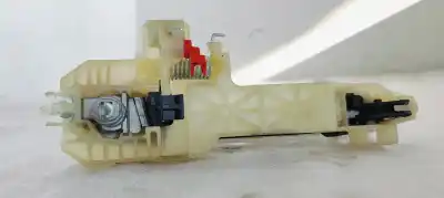 Second-hand car spare part exterior left front door handle for kia stonic (ybcuv) 1.2 cat oem iam references   