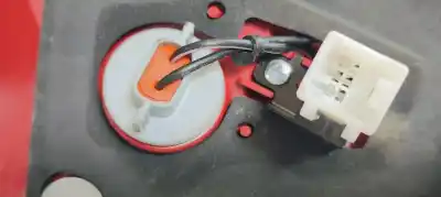 Pezzo di ricambio per auto di seconda mano luce di coda interna destra per kia stonic (ybcuv) 1.2 cat riferimenti oem iam   