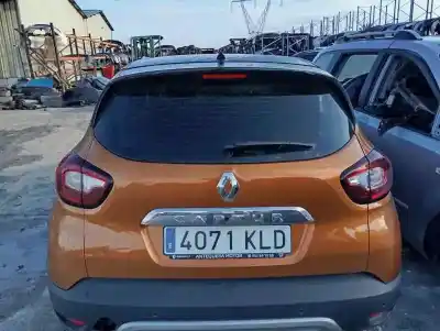 Recambio de automóvil de segunda mano de PORTON TRASERO para RENAULT CAPTUR  referencias OEM IAM   