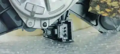 Автозапчастина б/у двигатель заднього склоочисника для citroen c4 cactus 1.2 vti 82 посилання на oem iam 9801666380a  