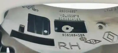 Peça sobressalente para automóvel em segunda mão puxador exterior frente direito por renault clio v (b7_) 1.5 blue dci 100 (b7ad) referências oem iam 806065425r  