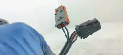 Peça sobressalente para automóvel em segunda mão espelho retrovisor direito por citroen c3 pluriel 1.4 referências oem iam   