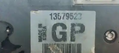 İkinci el araba yedek parçası sag ön kapi kilidi için opel astra j lim. 1.7 16v cdti oem iam referansları 13579523  