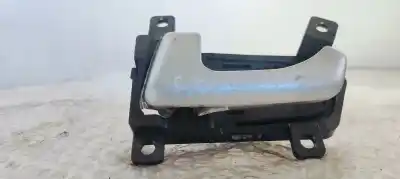 Second-hand car spare part interior left front handle for kia sportage 1.7 crdi cat oem iam references 826103u000