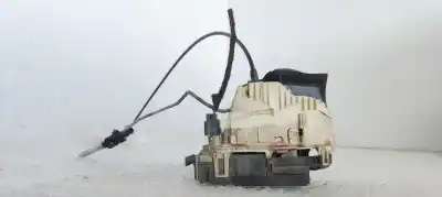 Second-hand car spare part front right door lock for dodge journey 2.0 16v crd cat oem iam references   