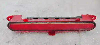 Peça sobressalente para automóvel em segunda mão farolim de travão central por ford focus cabrio (ca5) 2.0 cat referências oem iam 6n4113a613a