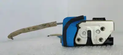 Автозапчастина б/у замок передній праві двері для ssangyong rexton 2.2 xdi 180 fap посилання на oem iam 7122036000  