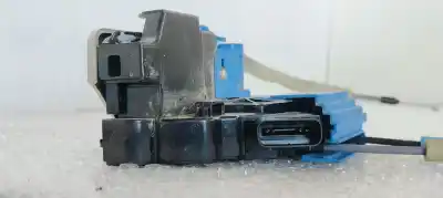 Автозапчастина б/у замок передній праві двері для ssangyong rexton 2.2 xdi 180 fap посилання на oem iam 7122036000  