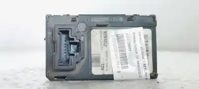 Pezzo di ricambio per auto di seconda mano INTERRUTTORE DI AVVIAMENTO per RENAULT MEGANE II BERLINA 5P  Riferimenti OEM IAM 8200125077  