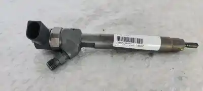 Pièce détachée automobile d'occasion INJECTEUR pour MERCEDES-BENZ VITO  Références OEM IAM 0445110070  