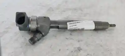 Pièce détachée automobile d'occasion INJECTEUR pour MERCEDES-BENZ VITO  Références OEM IAM 0445110070  