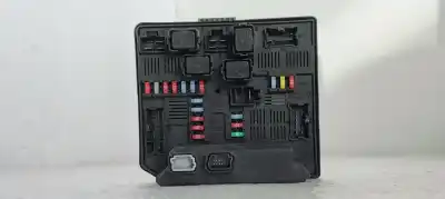 Second-hand car spare part FUSE BOX UNIT for RENAULT KOLEOS  OEM IAM references 284B7JY00A  