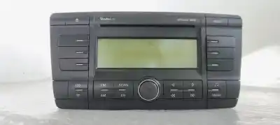 Second-hand car spare part audio system / radio cd for skoda octavia combi (1z5) 2.0 tdi oem iam references 1z0035161c  