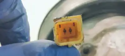 Peça sobressalente para automóvel em segunda mão compressor de ar condicionado a/a a/c por nissan note (e11e) 1.5dci 90 fap referências oem iam 811040024  