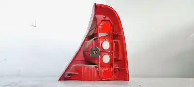 Second-hand car spare part left tailgate light for renault clio ii fase ii (b/cb0) authentique oem iam references 8200071413  