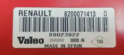 Second-hand car spare part left tailgate light for renault clio ii fase ii (b/cb0) authentique oem iam references 8200071413  
