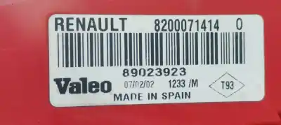 Second-hand car spare part right tailgate light for renault clio ii fase ii (b/cb0) authentique oem iam references 8200071414  