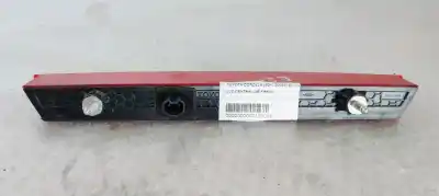 Peça sobressalente para automóvel em segunda mão farolim de travão central por toyota corolla (e21) zwe219l-dhxnbw(6h) referências oem iam   