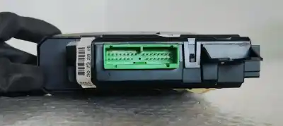 Peça sobressalente para automóvel em segunda mão botão / interruptor elevador vidro dianteiro esquerdo por volvo xc90 2.4 d momentum geartronic (7 sitze) referências oem iam 30732816  