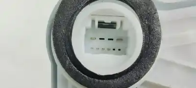 Peça sobressalente para automóvel em segunda mão fechadura da porta dianteira esquerda por toyota corolla (e21) zwe219l-dhxnbw(6h) referências oem iam   