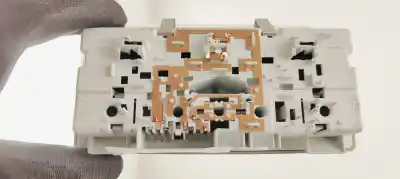 Автозапчастина б/у внутрішне світло для opel zafira tourer 2.0 cdti cat посилання на oem iam 316627975   Автозапчастина б/у внутрішне світло для opel zafira tourer 2.0 cdti cat посилання на oem iam 316627975