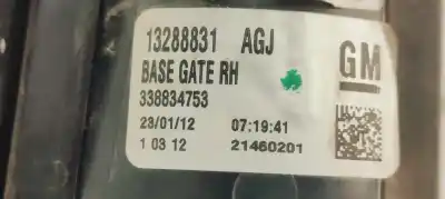 Автозапчастина б/у внутрішній правий завод для opel zafira tourer 2.0 cdti cat посилання на oem iam 13288831   Автозапчастина б/у внутрішній правий завод для opel zafira tourer 2.0 cdti cat посилання на oem iam 13288831