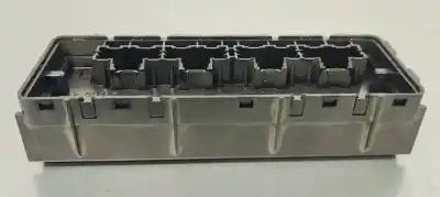 Pezzo di ricambio per auto di seconda mano modulo elettronico per opel zafira tourer 2.0 cdti cat riferimenti oem iam 13583465  