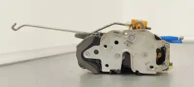 Second-hand car spare part front right door lock for opel zafira tourer 2.0 cdti cat oem iam references    Second-hand car spare part front right door lock for opel zafira tourer 2.0 cdti cat oem iam references