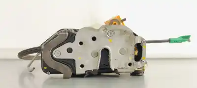 Автозапчастина б/у замок заднього правого дверя для opel zafira tourer 2.0 cdti cat посилання на oem iam    Автозапчастина б/у замок заднього правого дверя для opel zafira tourer 2.0 cdti cat посилання на oem iam