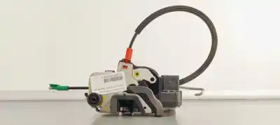 Автозапчастина б/у замок заднього правого дверя для opel zafira tourer 2.0 cdti cat посилання на oem iam    Автозапчастина б/у замок заднього правого дверя для opel zafira tourer 2.0 cdti cat посилання на oem iam