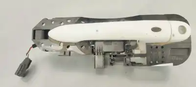 Pièce détachée automobile d'occasion POIGNÉE DE PORTE AVANT GAUCHE pour RENAULT MEGANE III COUPÉ-CABRIO  Références OEM IAM 806070033R  