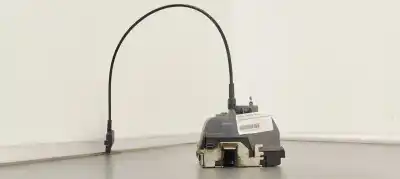 Peça sobressalente para automóvel em segunda mão fechadura da porta traseira direita por renault scenic ii emotion referências oem iam 