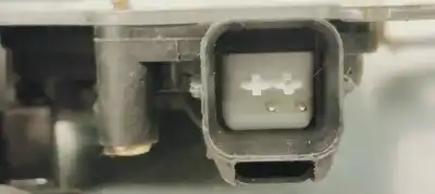 Second-hand car spare part tailgate central locking system  for kia sorento 2.5 crdi ex oem iam references 812403e000  