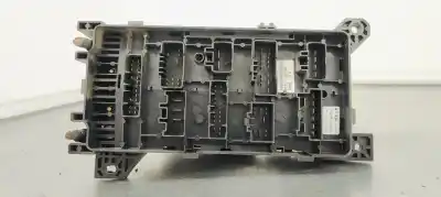 Second-hand car spare part fuse box unit for kia sorento 2.5 crdi ex oem iam references 911613e010  