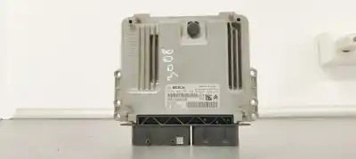 Pezzo di ricambio per auto di seconda mano CENTRALINA MOTORE per PEUGEOT 3008  Riferimenti OEM IAM 0281035365  