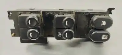 Pezzo di ricambio per auto di seconda mano Interruttore Alzacristalli Anteriore Destro per HYUNDAI I30 1.6 CRDI 115 Riferimenti OEM IAM 935702L910  