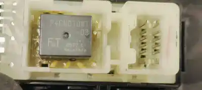 Pezzo di ricambio per auto di seconda mano interruttore alzacristalli anteriore destro per lexus is200 (ds2/is2) 2.2 d-cat riferimenti oem iam 7423153090  