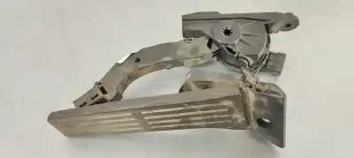 Second-hand car spare part accelerator pedal for kia pro cee´d (ed) 1.4 cvvt oem iam references 327003xxxx  