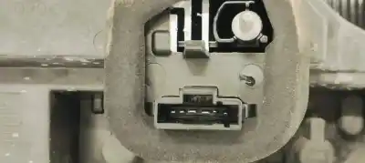 Peça sobressalente para automóvel em segunda mão farolim traseiro direito por citroen c3 1.2i 82 referências oem iam 9812257480  