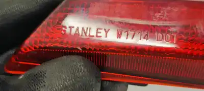 Second-hand car spare part central brake light for mazda 3 lim. () 2.0 cat oem iam references b45c51580  