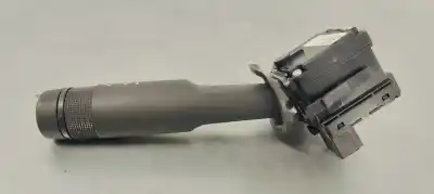 Peça sobressalente para automóvel em segunda mão comutador de piscas  por opel insignia berlina selective referências oem iam 95220563