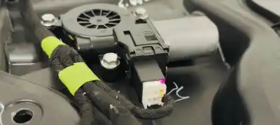 Second-hand car spare part rear left window regulator for mazda 3 lim. () 2.0 cat oem iam references bjs77397x  